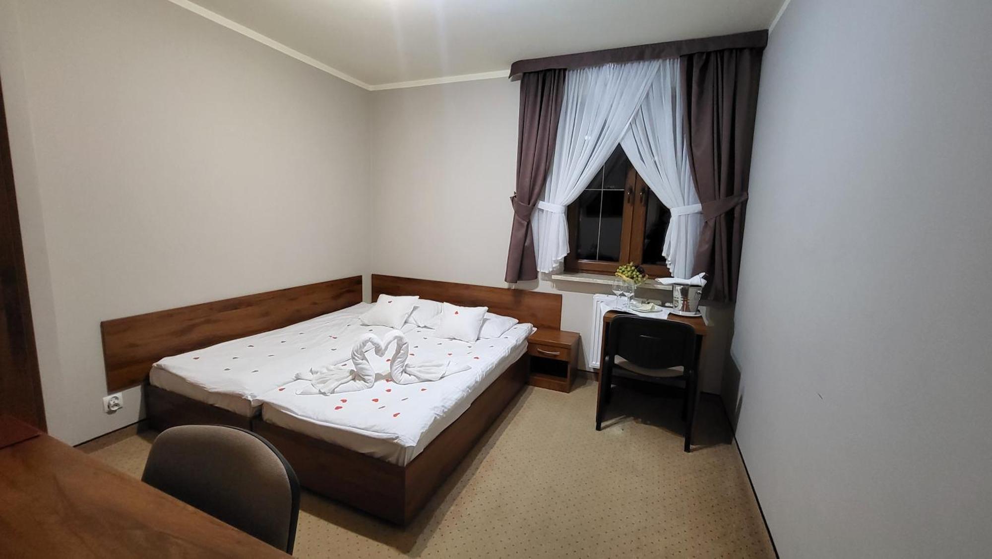 Hotel Chancza Spa & Restauracja Rakow  المظهر الخارجي الصورة